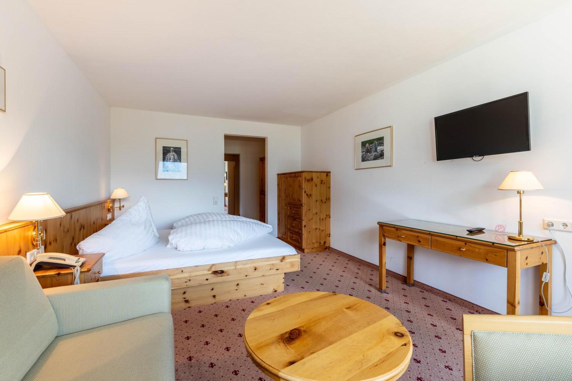 Keyone Rooms Montafon Schruns Exterior foto