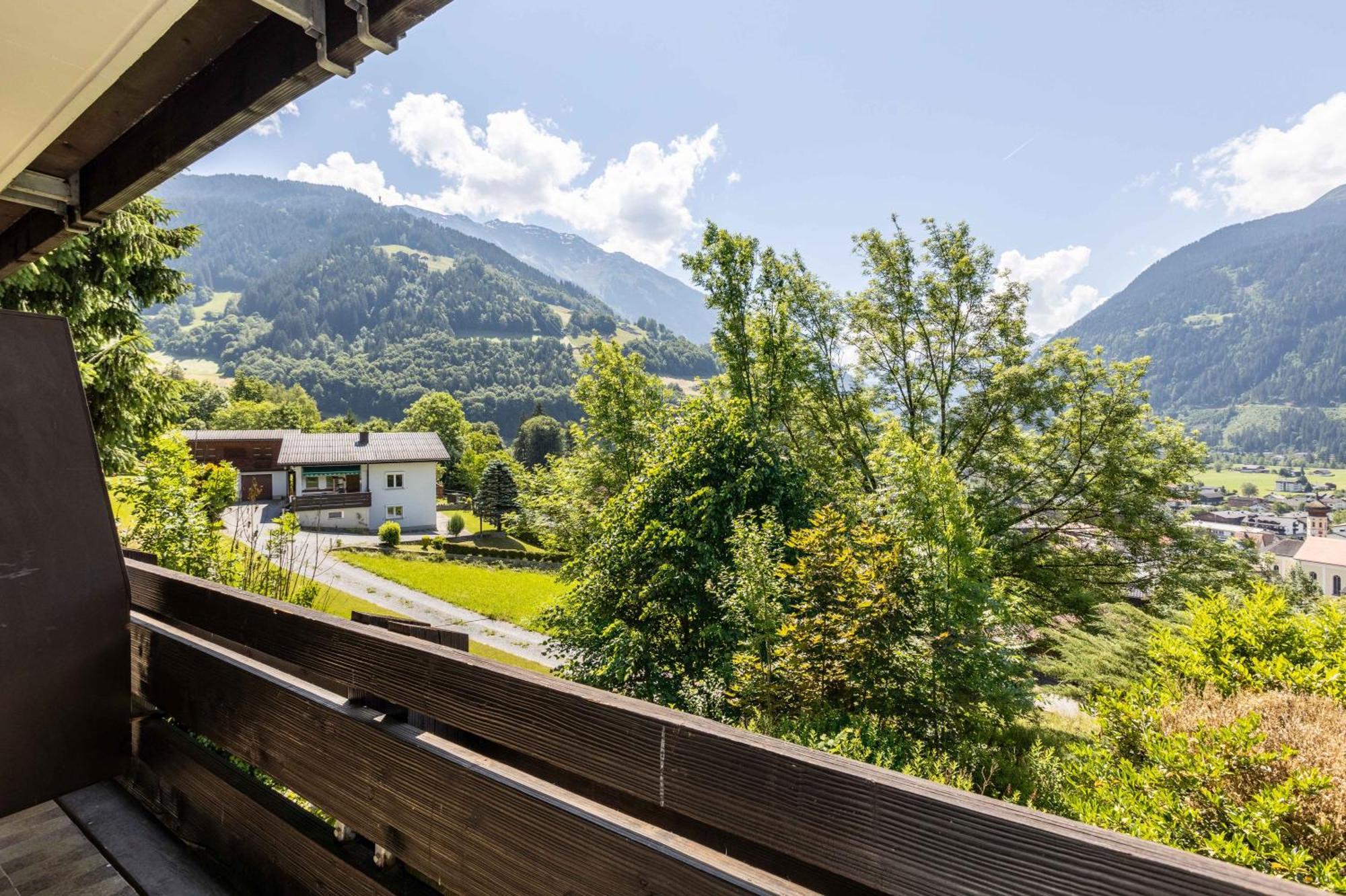 Keyone Rooms Montafon Schruns Exterior foto