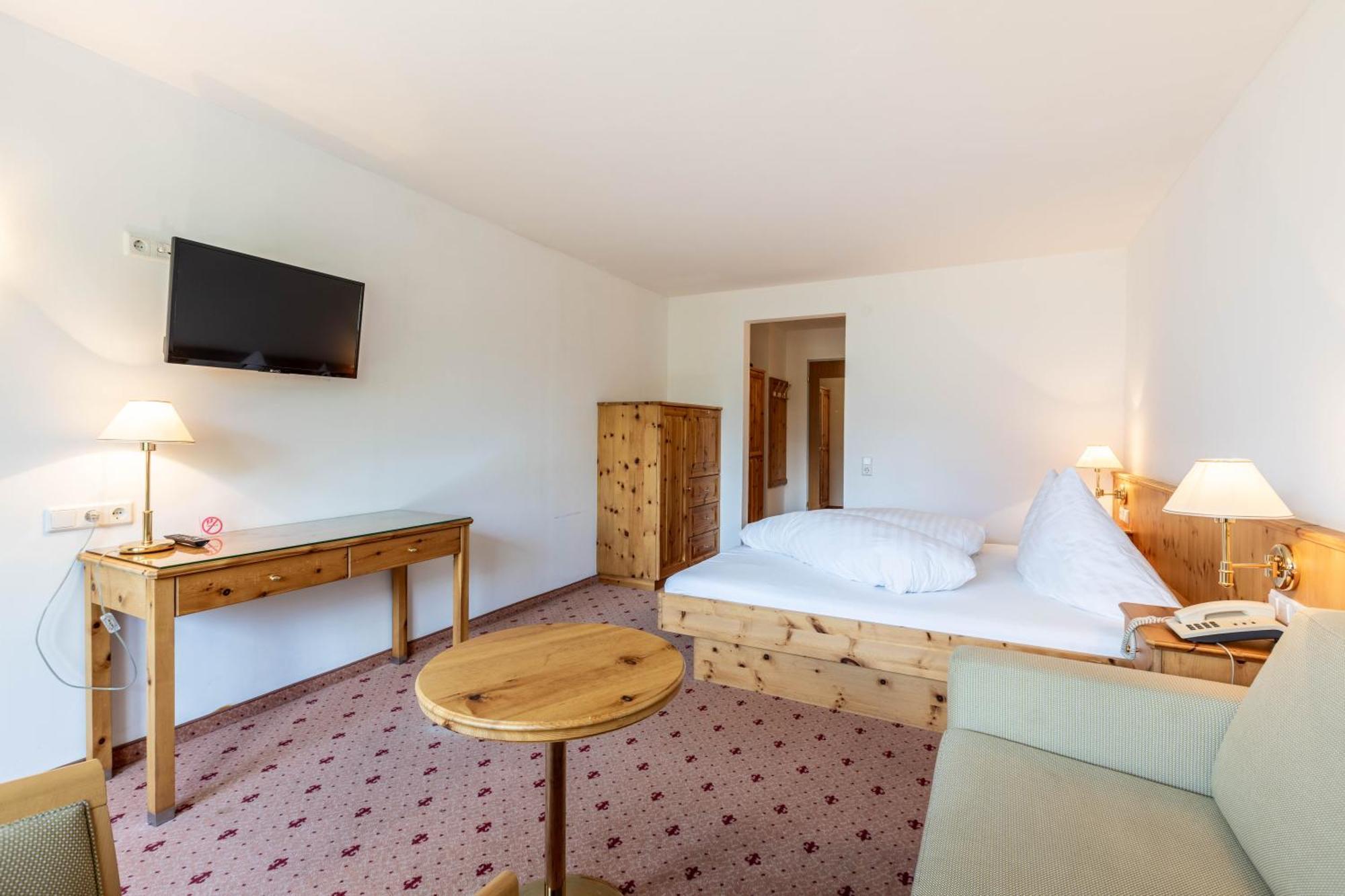 Keyone Rooms Montafon Schruns Exterior foto