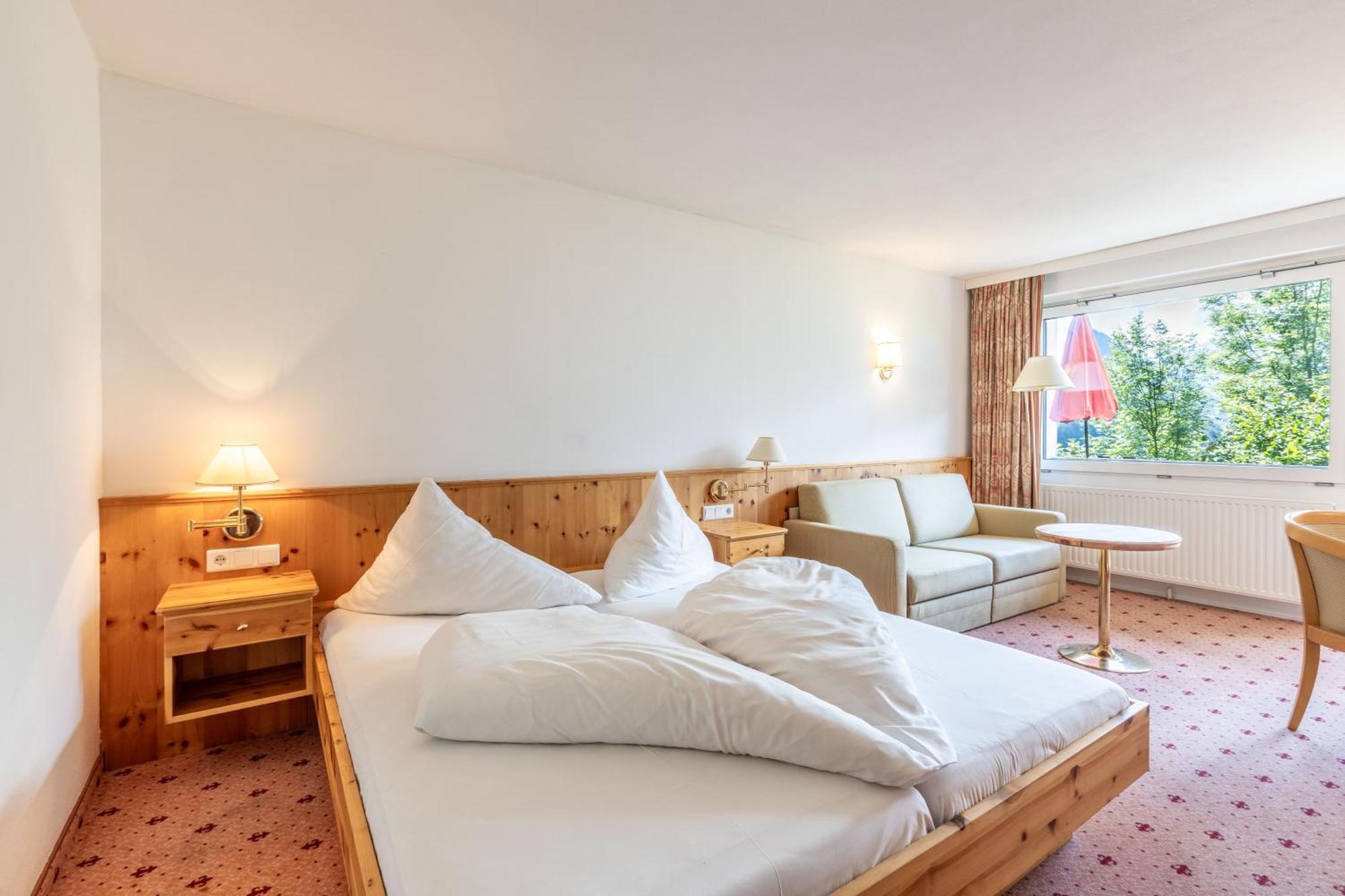 Keyone Rooms Montafon Schruns Exterior foto