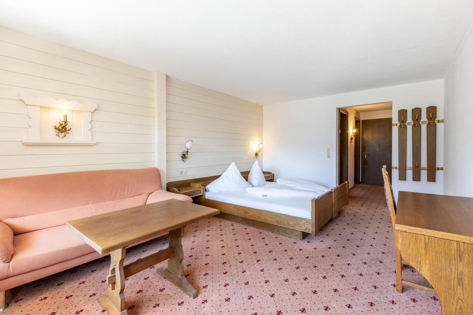 Keyone Rooms Montafon Schruns Exterior foto
